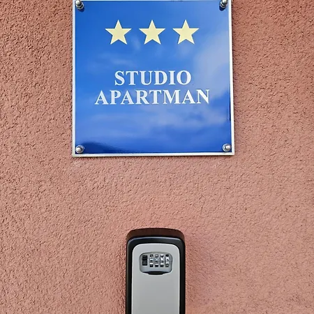 Studio Apartman Antonio Metkovic Exterior photo